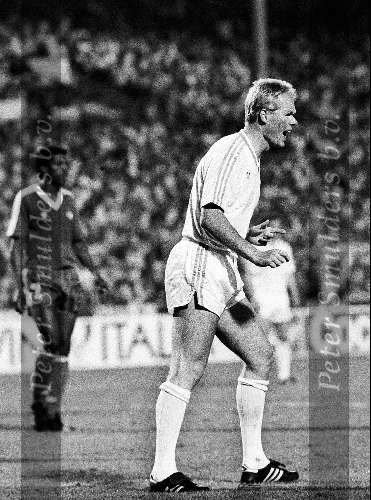 Stuttgart 25 mei 1988
Ronald Koeman
Finale EC I PSV-Benfica, eindstand 0-0
PSV wint na strafschoppen.