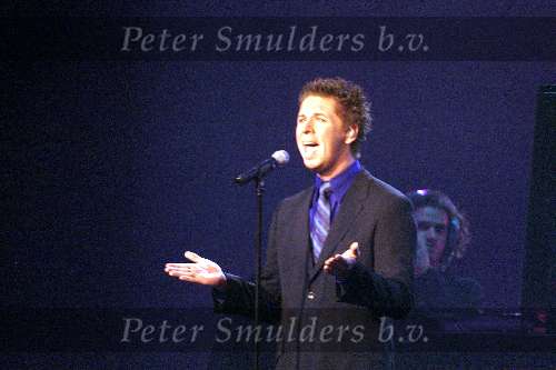 Rotterdam AHOY
Nat. Songfestival 2000
Arno Kolenbrander
