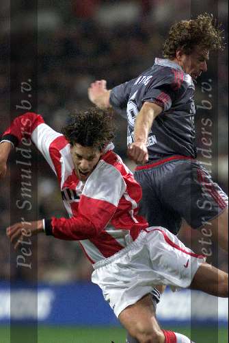 Eindhoven, 3 februari 2000
PSV-Feyenoord, eindstand
Ruud v nistelrooy contra Bert Konterman
Mooie aktie