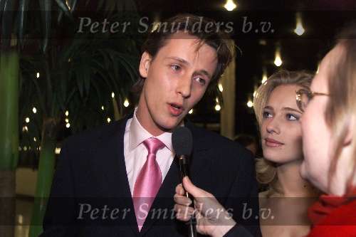 Den Haag, 24 februari 2001
Premiere film COSTA
Daan Schuurmans met Jennifer hoffman