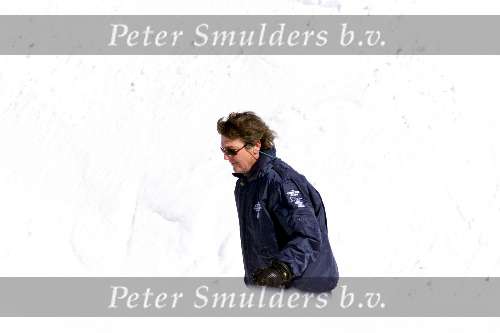 Zurs 17 februari 2001
Prinses Caroline van monaco samen met haar vriend Ernst v Hannover op de skies
Wintersport
