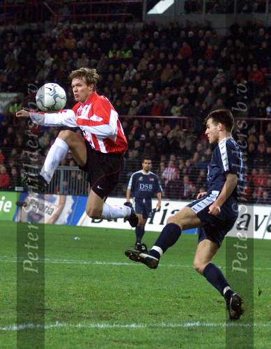 Eindhoven, 10 februari 2001
Kompetitie seizoen 2000/2001
PSV-AZ , eindstand 3-0 door 2 doelpunten Kezman en een penalty van Arnold Bruggink
JOONAS KOLKKA  Mooie aktiefoto