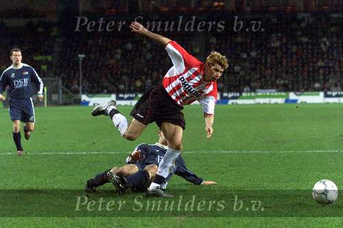 Eindhoven, 10 februari 2001
Kompetitie seizoen 2000/2001
PSV-AZ , eindstand 3-0 door 2 doelpunten Kezman en een penalty van Arnold Bruggink
KEZMAN