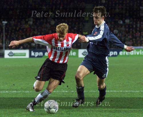 Eindhoven, 10 februari 2001
Kompetitie seizoen 2000/2001
PSV-AZ , eindstand 3-0 door 2 doelpunten Kezman en een penalty van Arnold Bruggink
KEZMAN