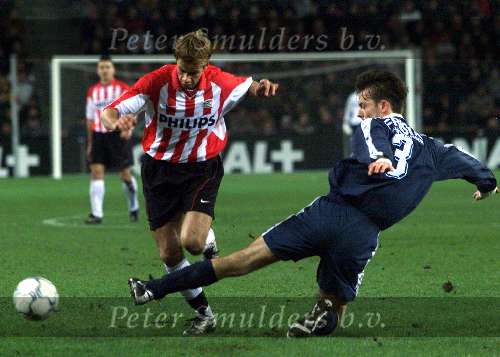 Eindhoven, 10 februari 2001
Kompetitie seizoen 2000/2001
PSV-AZ , eindstand 3-0 door 2 doelpunten Kezman en een penalty van Arnold Bruggink
KEZMAN