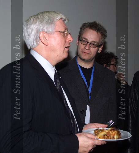 Amsterdam, 27 februari 2001
Uitreiking Edisons en Gouden Harpen
Joop Daalmeijer in gesprek met Unico Glorie