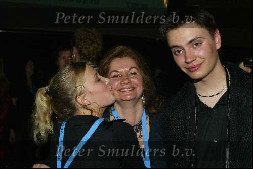 Amsterdam 27 februari 2002
Uitreiking van de edison awards in de heineken music hall.
Robert de Nijs en vriendin en Belinda Meuldijk