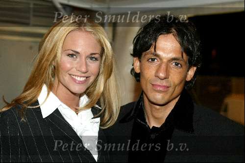 Amsterdam 14 februari 2002
Premiere Circus du Soleil bij Amsterdam Arena
Ellemieke Vermolen met haar vriend Jose Fortes Rodiquez