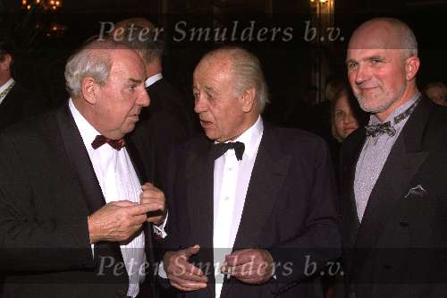 8-11-1999

Gala Parel van Nederland in hotel Krasnaplosky in Amsterdam.
Willem Duys en Freddie Heineken.

Peter Smulders BV