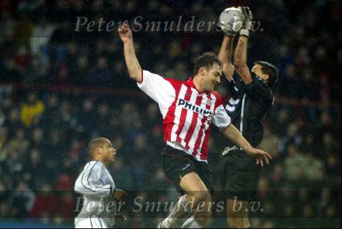 Eindhoven 26 januari 2002
PSV-NAC 3-1
Gakhokidze in duel met Babos