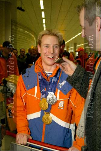 Den Haag 27 februari 2002
Huldiging Olympische sporters bij de koningin.
Jochem Uytdehaage