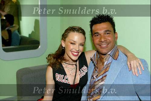 Amsterdam 27 februari 2002
Uitreiking Edison music awards in de heineken Music Hall.
Kylie Minoque met Ruud Gullit