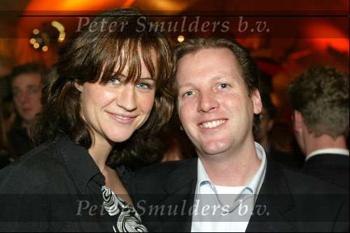 Amsterdam 14 februari 2002
Premiere Circus du Soleil bij Amsterdam Arena
Pauline Huizinga met vriend
