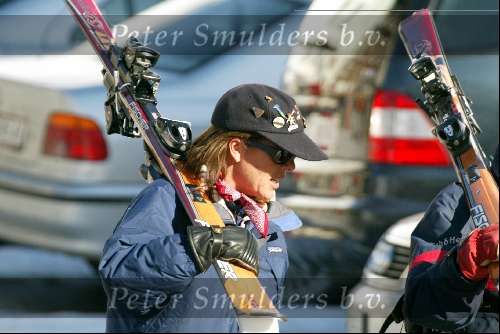 Zurs 17 februari 2002
Prinses Caroline en Ernst van Hanover op wintersport.