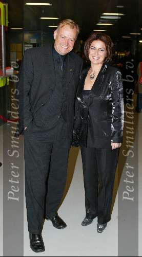 Amsterdam 27 februari 2002
Uitreiking Edison music awards in de heineken Music Hall.
Riny Schreyenberg met vriendin