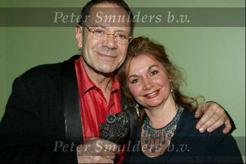 Amsterdam 27 februari 2002
Uitreiking van de edison awards in de heineken music hall.
Rob de Nijs en Belinda meuldijk met edison