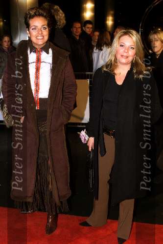 ROTTERDAM 11 december 2001
Premiere Lord of Rings in Rotterdam Pathe.
Sabine BB met Esther Vorspaget