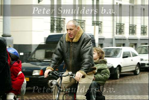 Amsterdam 5 februari 2003
Alfred v d Heuvel met zijn zoontje