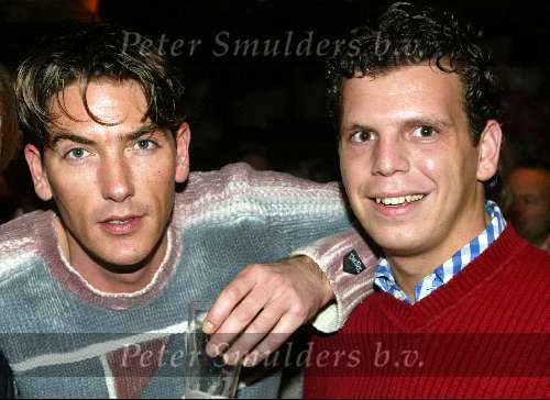 Amsterdam 13 februari 2003
Premiere Two weeks notice
Bart Ettekoven met een vriend