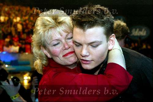 Hilversum 1 februari 2003
Bas Idols met moeder