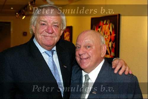 Bussum 24 februari 2003
Uitreiking van de gouden harpen
Bassie en Adriaan
Adriaan v d Toor en Bas v d Toor