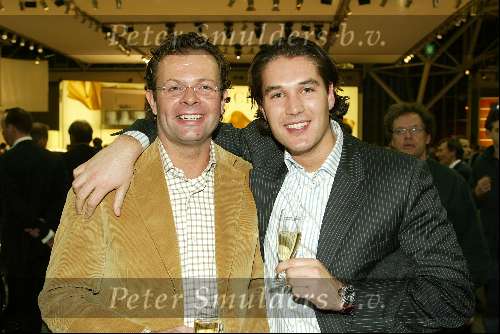 Amsterdam 6 februari 2003
AUTO RAI 2003
Chris Luken metvriend en glaasje champagne