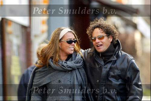 Amsterdam 31 januari 2003
Dirk Zeelenberg met zijn nieuwe vriendin