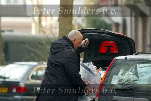 Amsterdam 13 februari 2003
Jack v Gelder met nieuwe VW Phaeton