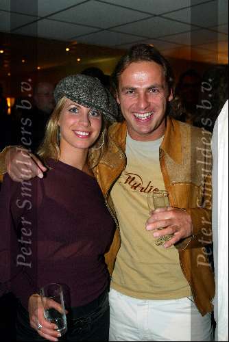 Bussum 24 februari 2003
Uitreiking van de gouden harpen
John Ewbank en Vivian Reys