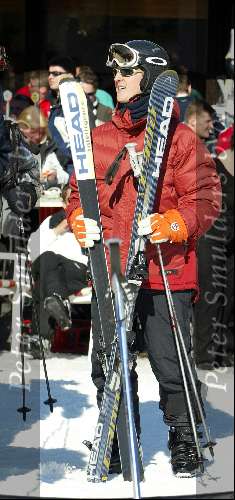 Zurs 23 februari 2003
Michael Schumacher skiend en samen met Norbert Haug
Wintersport