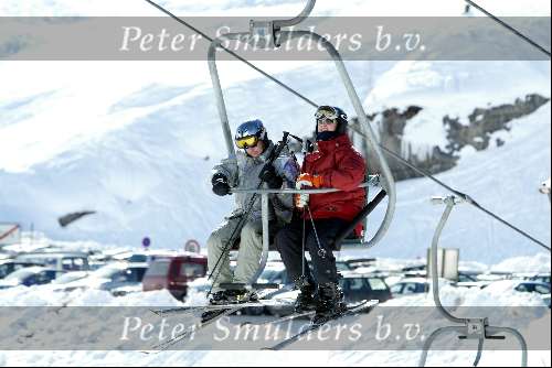 Zurs 23 februari 2003
Michael Schumacher skiend en samen met Norbert Haug
Stoeltjeslift     Wintersport