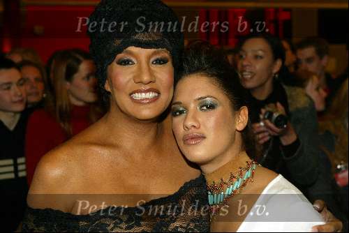 Amsterdam 13  februari 2003
Premiere ~Jackass in Pathe de Munt. A
Patty Brard met dochter Priscilla Brard
