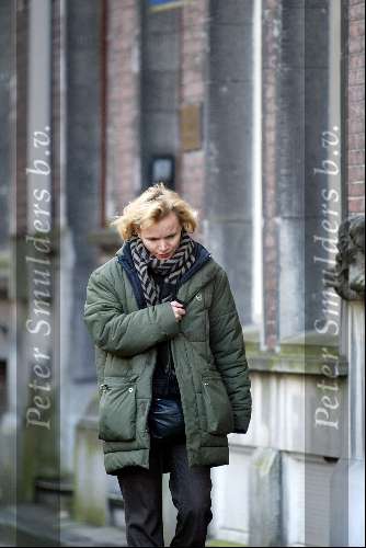 Amsterdam 5 februari 2003
Renee Soutendijk aan het winkelen op de Cornelis Schuytstraat