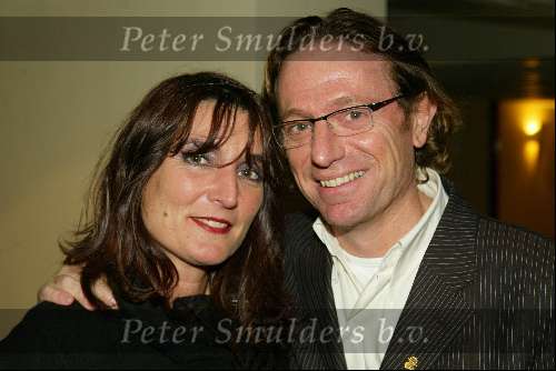 Bussum 10 februari 2004
Uitreiking van de gouden harpen in het spant.
Eric v Tijn met vrouw