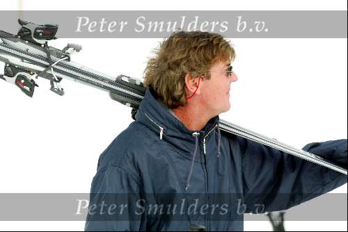 Zurs 13 februari 2004
Prinses Caroline van Monaco en haar man Ernst van Hannover in skilift  
Wintersport