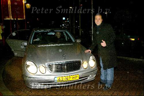 Bussum 10 februari 2004
Uitreiking gouden harpen in het spant.
Frans Bauer met zijn nieuwe mercedes