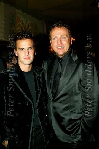 Amsterdam 9 februari 2004
Premiere FEESTJE in Tuschinski.
Gordon en Jacob