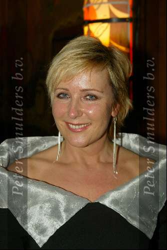 Amsterdam 9 februari 2004
Premiere FEESTJE in Tushinski.
Inge Iepenburg