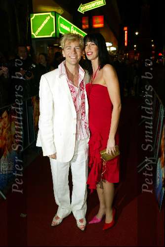 Amsterdam 9 februari 2004
Premiere FEESTJE in Tuschinski.
Antonie Kamerling en Isa Hoes