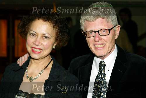 Bussum 10 februari 2004
Uitreiking van de gouden harpen in het spant.
Joop Stokkermans met vrouw