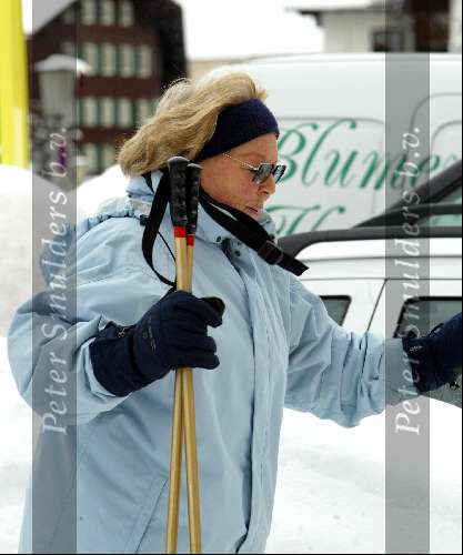 Lech 12 februari 2004
Koningin  Beatrix skien in Lech.
Wintersport