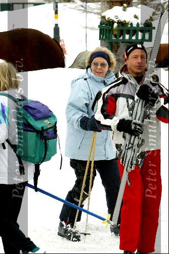 Lech 12 februari 2004
Koningin  Beatrix skien in Lech.