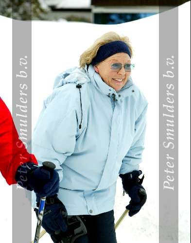 Lech 12 februari 2004
Koningin  Beatrix skien in Lech.
Wintersport