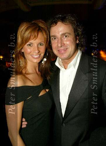 Amsterdam 9 februari 2004
Premiere FEESTJE in Tuschinski.
Marco Borsato en Leontine Borsato