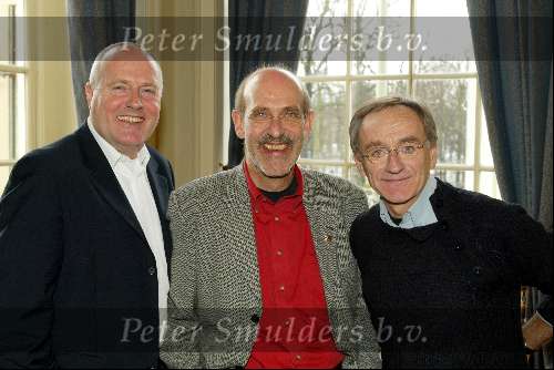 Den Haag 26 februari 2004
Persconferentie Mini en Maxi in Den Haag. Peter de Jong  en   
Karel de Rooy en Peter Tuinman
MINI & MAXI