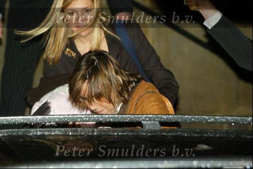 Amsterdam 6 februari 2004
Verjaardag van Koningin Beatrix op paleis op de dam.
Maxima en de au-pair van Amalia