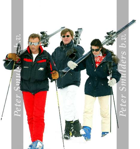 Zurs 13 februari 2003
Prinses Caroline van Monaco en haar man Ernst van Hannover in sneeuw