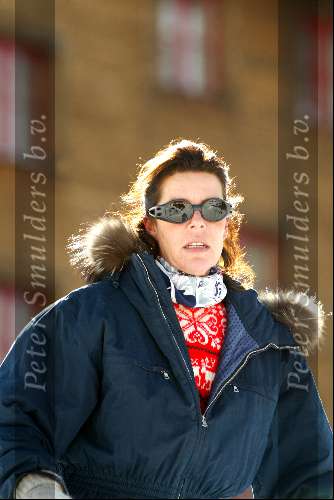 Zurs 13 februari 2003
Prinses Caroline met dochtertje Prinses Alexandra in de sneeuw.