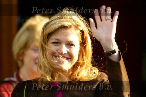 Utrecht 18 februari 2004
Maxima en Prins Willem Alexander bij de munt in Utrecht bij munt slaan voor Amalia