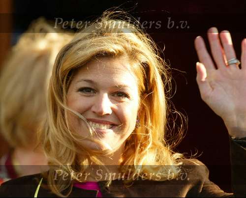 Utrecht 18 februari 2004
Maxima en Prins Willem Alexander bij de munt in Utrecht bij munt slaan voor Amalia